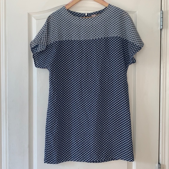 Forever 21 flowey tshirt-dress with back zipper - Picture 1 of 5